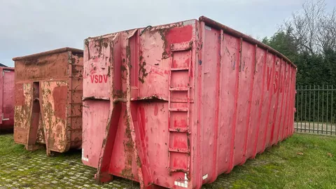 Universal 4 x 40 kuub 40 m3 Container bak haaksysteem