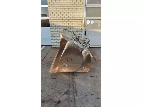 Beco hoog kiep bak  volvo L 45 l 50